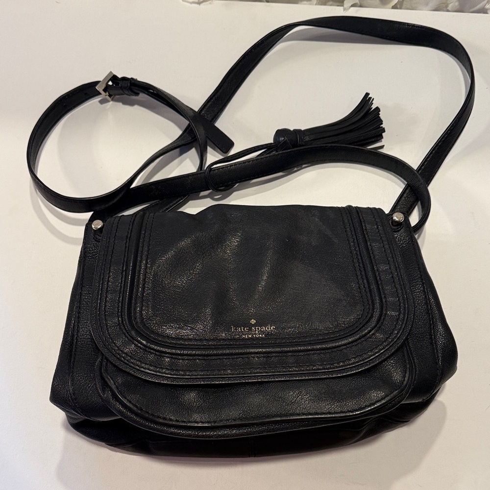 Kate Spade Elegant Black Crossbody Bag